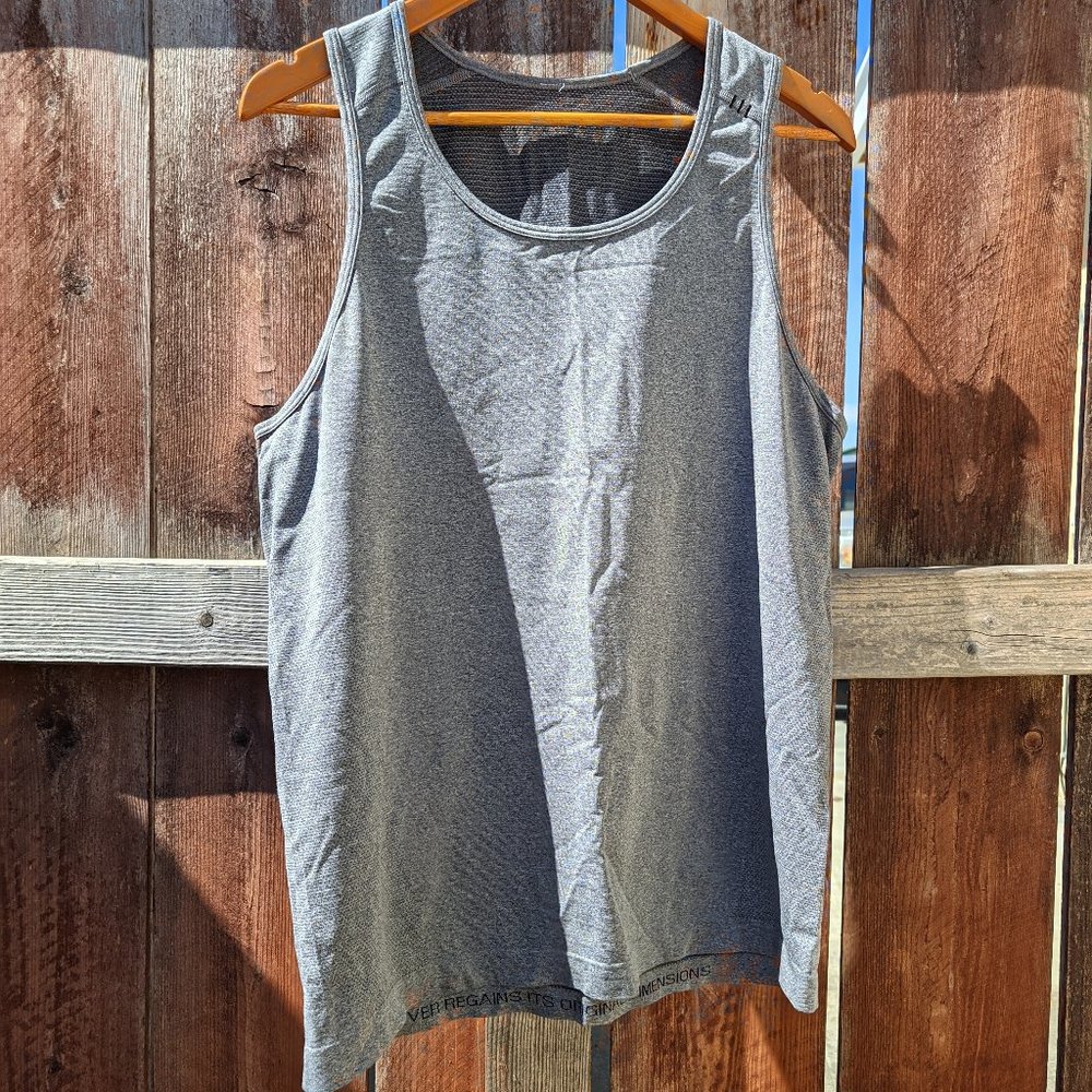 Lululemon Metal Vent Tech Tank Top Size M